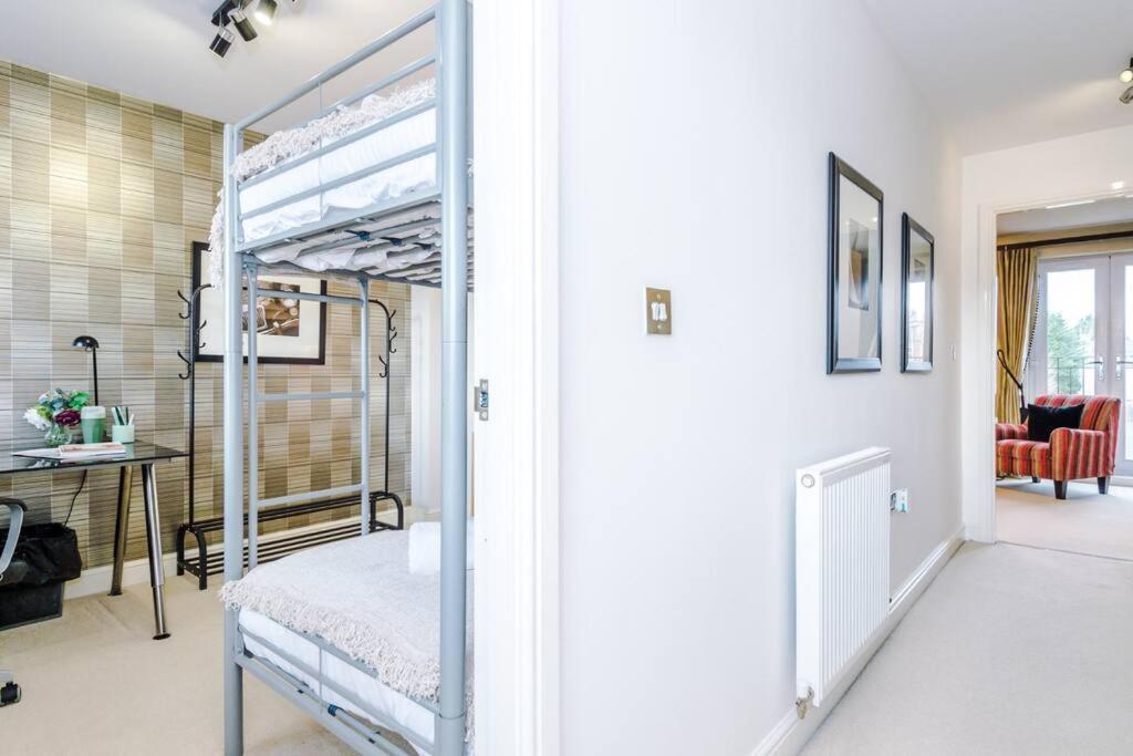 Stylish Townhouse Chester City Centre With Parking Exteriér fotografie